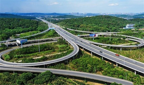 邯郸钢筋套筒应用于高速公路